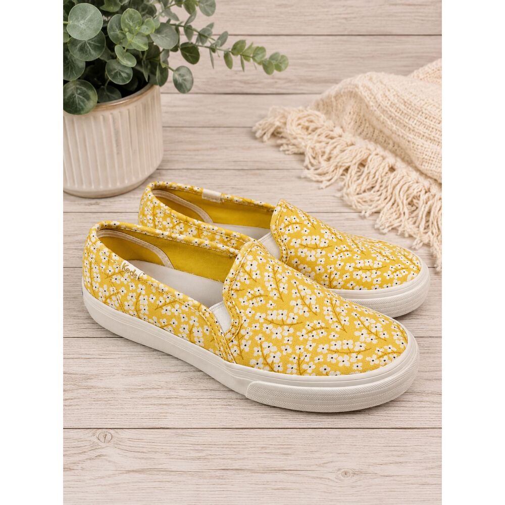 KEDS Double Decker Yellow Floral Print Sneakers 6 Women's Slip On Shoes